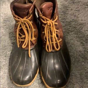Sperry duck boots